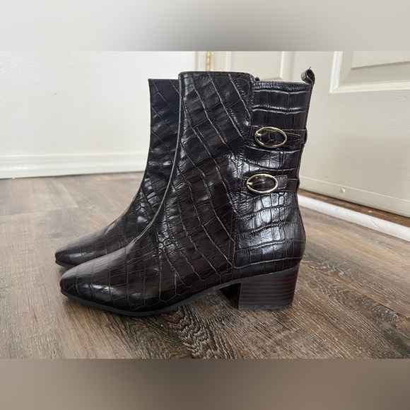 Talbot Booties size 9 - Picture 2 of 8